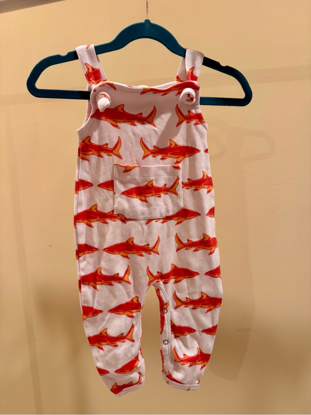 Kate Quinn Organic Cotton White Baby Romper in Orange Shark Print 6-12 months